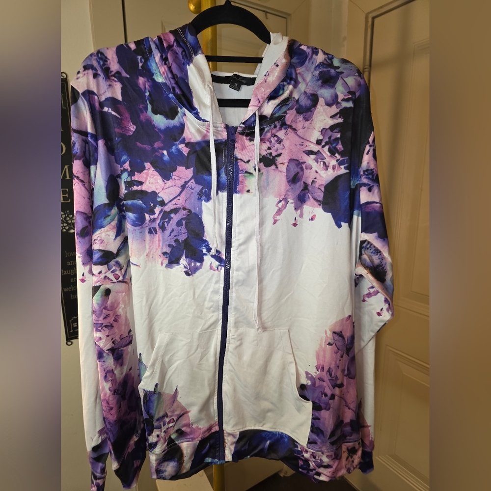 2 For $20 Floral Zip-Up Hoodie Lighyweight‎